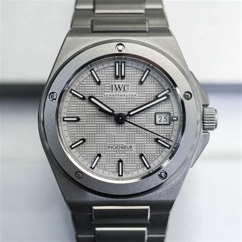 iwc ingenieur automatic titanium.